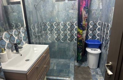 Аренда уютных 1-комнатных апартаментов, 35 м², район Мамая, Констанца, Румыния